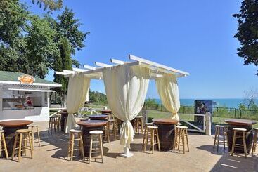 Отель Sol Nessebar Bay All Inclusive