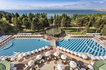 هتل Sol Nessebar Palace All Inclusive