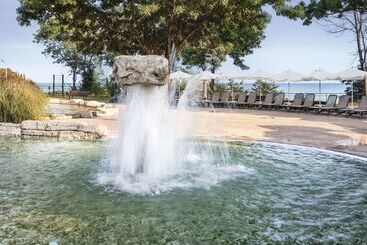 هتل Sol Nessebar Palace All Inclusive