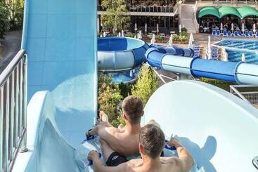 هتل Sol Nessebar Palace All Inclusive