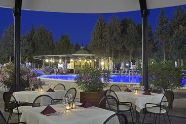هتل Sol Nessebar Palace All Inclusive