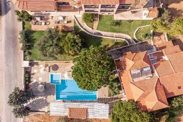 Ledra