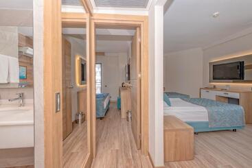 Meryan Hotel   All Inclusive