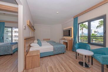 Meryan Hotel   All Inclusive