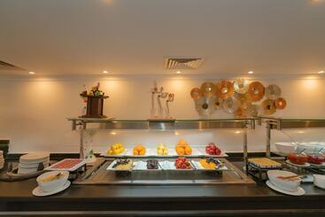 Minamark Beach Resort For Families And Couples Only