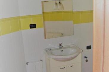Porto Antigo Hotel Bb