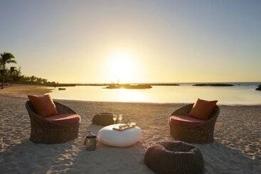 Veranda Pointe Aux Biches Hotel & Spa