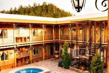 בית מלון כפרי Hacienda Don Armando Boutique & Spa