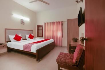 هتل Oyo Flagship 32997  Kaveri Bed & Breakfast