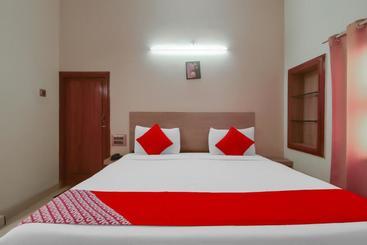 هتل Oyo Flagship 32997  Kaveri Bed & Breakfast