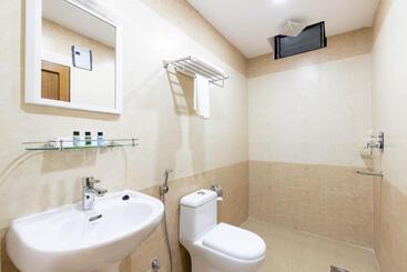 هتل Lumbini Palace Resort
