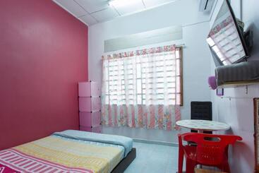 هتل Spot On 90156 Bidara Guest House