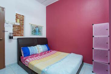 هتل Spot On 90156 Bidara Guest House