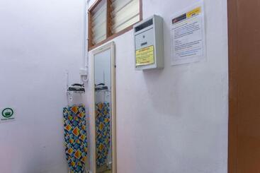 هتل Spot On 90156 Bidara Guest House