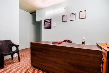 酒店 Spot On Nag497 New Satyam Lodging