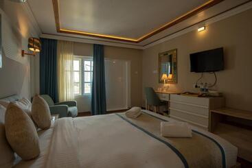 هتل State Beach Resort And Spa