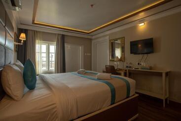 هتل State Beach Resort And Spa