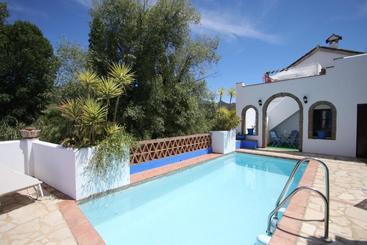 تختخواب و صبحانه Casa Del Rio Boho Chic Retreat