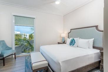 هتل The Capitana Key West