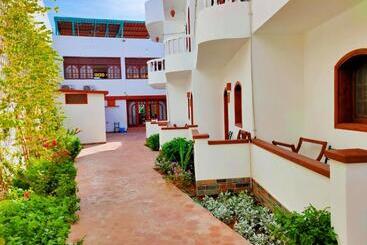 هتل Ghazala Oasis