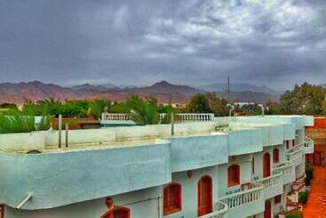 هتل Ghazala Oasis