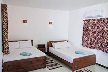 هتل Ghazala Oasis