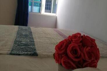 پانسیون Hostal Buena Vida