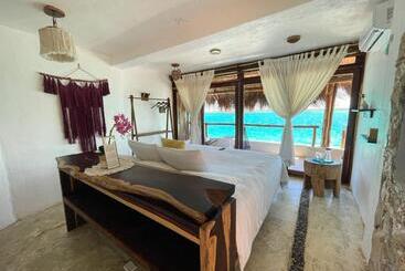 پانسیون Xcabal Hotel Boutique