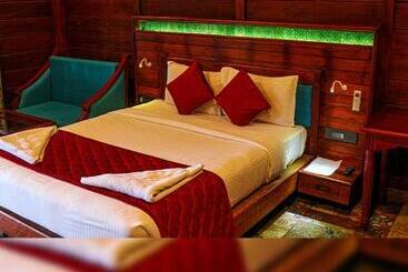 Southern Panorama Indriya Resorts & Spa