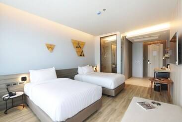 The Signature Hotel Airport