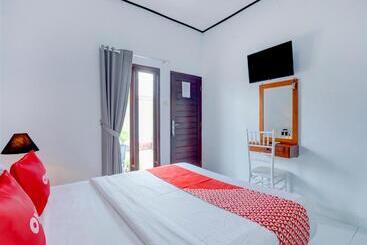 هتل Bahtera Guest House