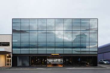 هتل Ebb Dunedin