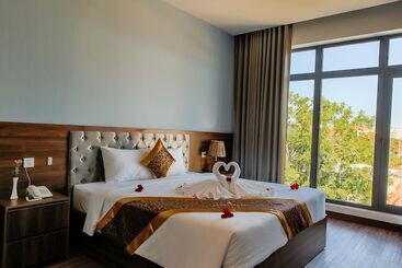 هتل Ivory Phu Yen