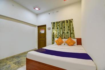 فندق Spot On 76306 New Bor Tiger Resort