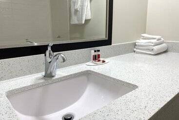 هتل University Inn Of Carbondale