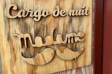 Les 12 De Larros
