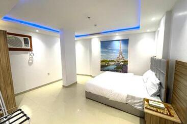Al Quba Al Thahbia Hotel Suites 2