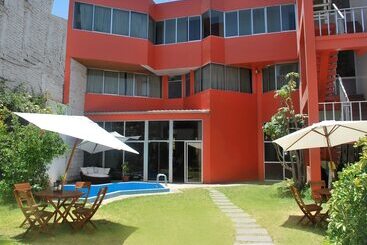 هتل Boutique La Plazuela