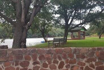 استراحتگاه Atkv Klein Kariba