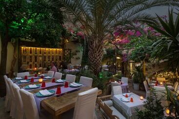 Avli Lounge Apartments
