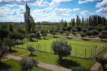 בית מלון כפרי Algodon Wine Estates & Champions Club