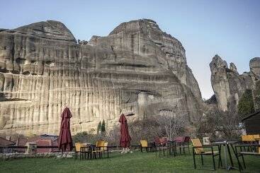 هتل Archontiko Mesohori Meteora