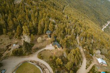 هتل Arrayan Lake View Mountain Lodge & Casa De Te Arrayan