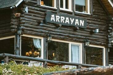 هتل Arrayan Lake View Mountain Lodge & Casa De Te Arrayan