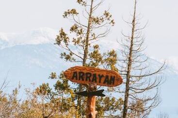 هتل Arrayan Lake View Mountain Lodge & Casa De Te Arrayan