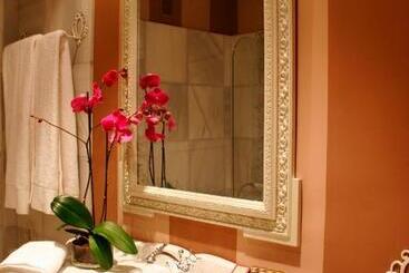 B Bou Hotel Cortijo Bravo
