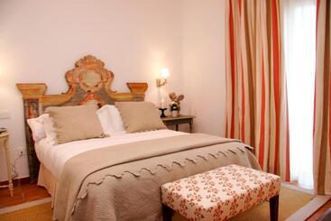 B Bou Hotel Cortijo Bravo