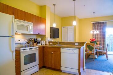 Otel Barefoot Suite