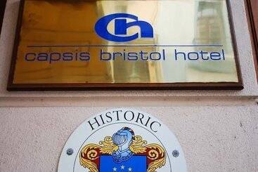 هتل Capsis Bristol Boutique