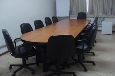 هتل Dan Inn Uberaba & Convenções